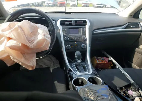 2013 Ford Fusion S из США, поврежденный, VIN 3FA6P0G75DR105718